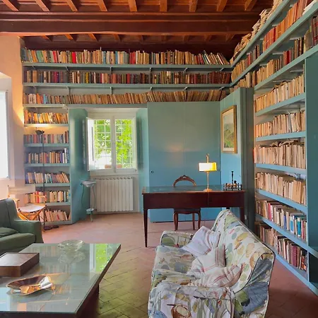 La Casa Di Fattoria A Caiano 빌라 *